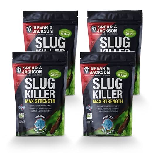 Spear & Jackson Slug Killer Lentils, 4 x 300g, High-Strength Formula, 500m² Coverage, Turbo Disc Bait Technology